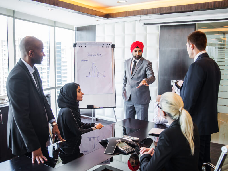 ¿Es seguro invertir en Dubái siendo extranjero? Riesgos reales y garantías